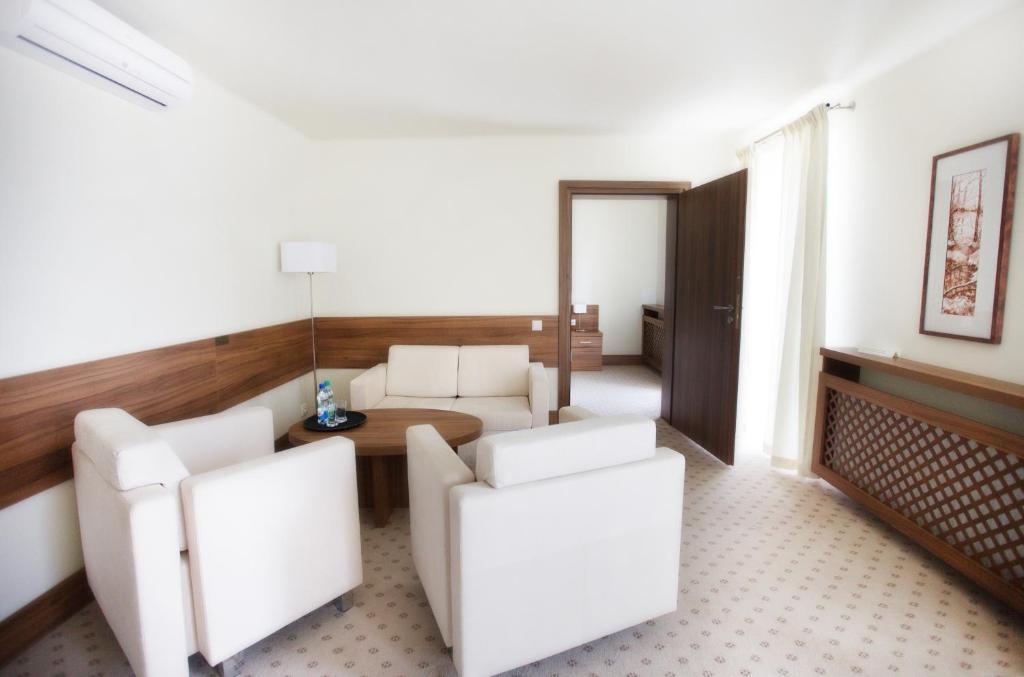 Hotel Termy Palacowe Nałęczów Cameră foto